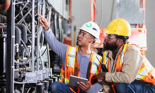Best Affordable Electrician  in Columbus, MS